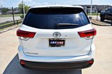 Used 2017 Toyota Highlander XLE image 6