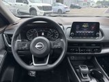 Used 2023 Nissan Rogue SV image 5