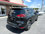 Used 2019 Nissan Rogue SV w/ Sun & Sound Touring Package image 4