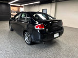 Used 2010 Ford Focus SE image 6
