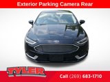 Used 2018 Ford Fusion SE w/ Fusion SE Technology Package image 2