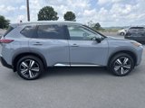 Used 2022 Nissan Rogue SL image 2