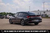 Used 2023 Hyundai Elantra Limited image 5