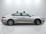 Used 2020 Lexus ES 300h w/ Premium Package image 4
