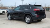 Used 2015 Jeep Cherokee Latitude image 3