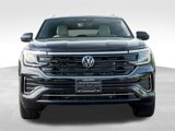 Used 2025 Volkswagen Atlas Cross Sport SEL Premium R-Line image 2