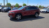 Used 2019 Jeep Cherokee Limited w/ Luxury Group image 4