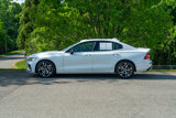 Used 2025 Volvo S60 B5 Core image 3