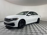 Used 2024 Volkswagen Jetta SE w/ Panoramic Sunroof Package image 3