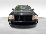 Used 2007 Jeep Grand Cherokee Laredo image 2