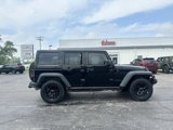 Used 2013 Jeep Wrangler Unlimited Sahara image 5
