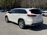 Used 2018 Toyota Highlander Limited image 3