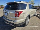 Used 2017 Ford Explorer XLT w/ Equipment Group 202A image 5