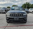 Used 2018 Jeep Grand Cherokee Laredo image 2