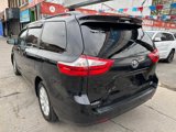 Used 2015 Toyota Sienna LE image 4
