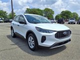Used 2023 Ford Escape AWD image 3