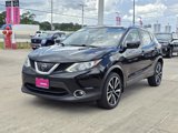 Used 2017 Nissan Rogue Sport SL image 2