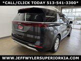 Used 2022 Kia Carnival LX image 3