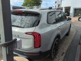 Used 2022 Kia Telluride EX w/ EX Premium Package image 3
