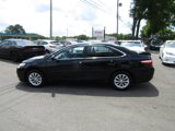 Used 2016 Toyota Camry image 4