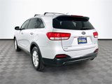 Used 2016 Kia Sorento LX w/ LX Convenience Package image 5