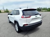 Used 2021 Jeep Cherokee Latitude image 3