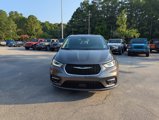 Used 2023 Chrysler Pacifica Touring-L image 2