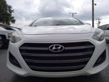 Used 2017 Hyundai Elantra GT image 3