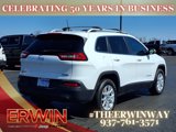Used 2018 Jeep Cherokee Latitude Plus w/ Cold Weather Group image 3