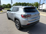 Used 2024 Jeep Compass Latitude image 5
