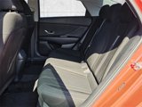 Used 2022 Hyundai Elantra SEL w/ Convenience Package image 4