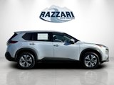 Used 2021 Nissan Rogue SV image 2