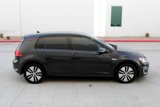 Used 2016 Volkswagen e-Golf SE image 4