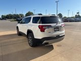 Used 2023 GMC Acadia SLE w/ Driver Convenience Package image 5