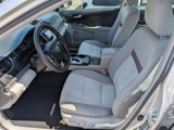 Used 2014 Toyota Camry LE image 2