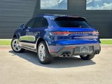 Certified 2024 Porsche Macan image 3