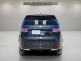 New 2025 Land Rover Discovery Dynamic SE image 5