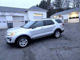 Used 2018 Ford Explorer XLT w/ Equipment Group 201A image 2
