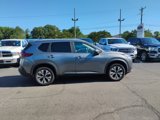 Used 2023 Nissan Rogue SV w/ SV Premium B Package image 2