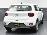 Used 2020 Hyundai Venue SE image 4