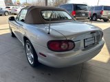 Used 2002 MAZDA MX-5 Miata image 5