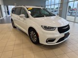 Used 2021 Chrysler Pacifica Touring-L image 5