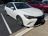 Used 2017 Toyota Camry SE image 3