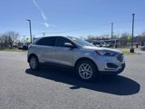 Used 2022 Ford Edge SEL w/ Convenience Package image 3