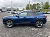 Used 2024 Chevrolet Trax LT w/ Driver Confidence Package image 2