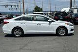 Used 2017 Hyundai Sonata SE image 3