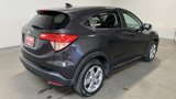 Used 2017 Honda HR-V EX image 3