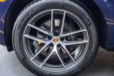 Certified 2024 Porsche Macan image 5