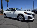Used 2024 Nissan Altima 2.5 S image 2