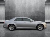 Used 2016 Chrysler 300 C image 4